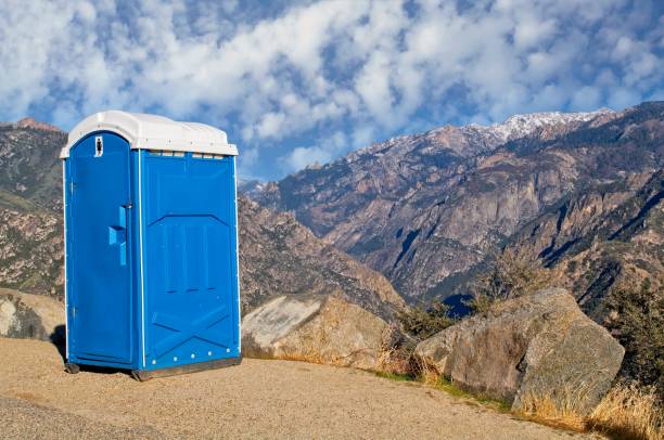Best Porta potty rental near me  in Richmond, MI