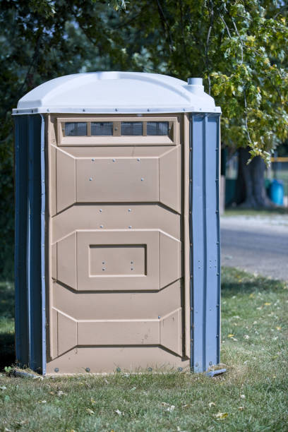 Portable Toilet Options We Offer in Richmond, MI