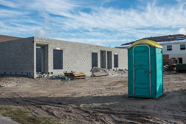 Best Portable toilet rental cost  in Richmond, MI